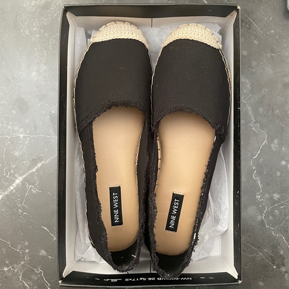 Nine West Maybe Espadrille Flats 7 / M / Black